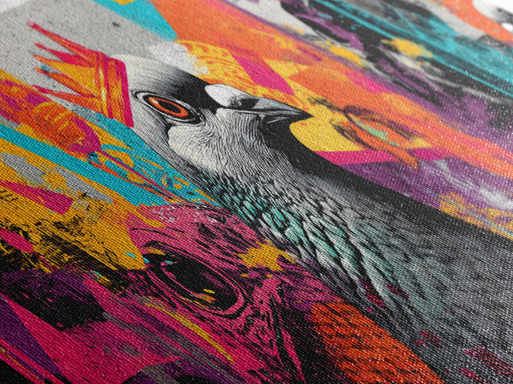 City Pigeon with Crown in Street Art Framed Canvas Print, Graffiti Art, Wall Hangings, Living Room Decor, Fine Art, Street, GRF-3x1-51