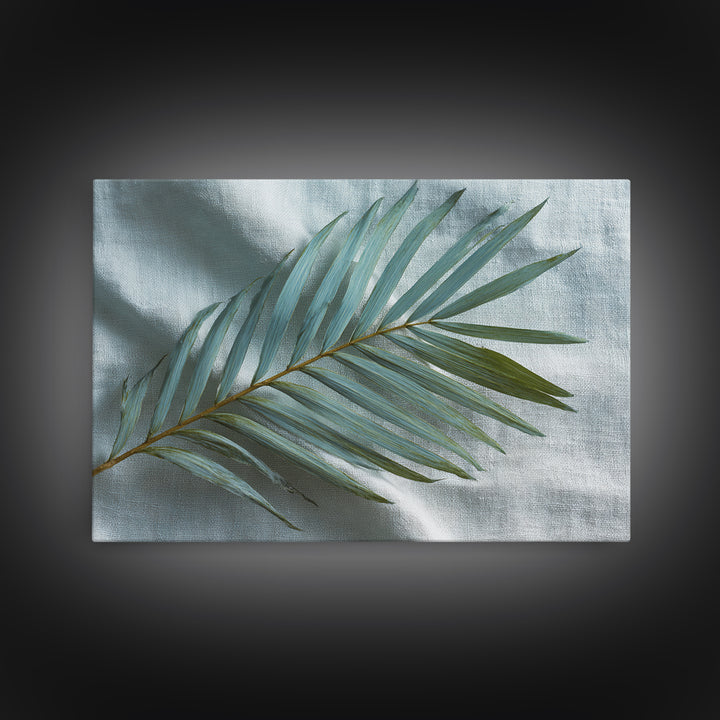 Simple Palm Frond on Off White Linen Canvas Print, Bathroom Art, Poster, Bathroom Decor, Abstract Art, Spa, Digital Print, BAT-3x2-3